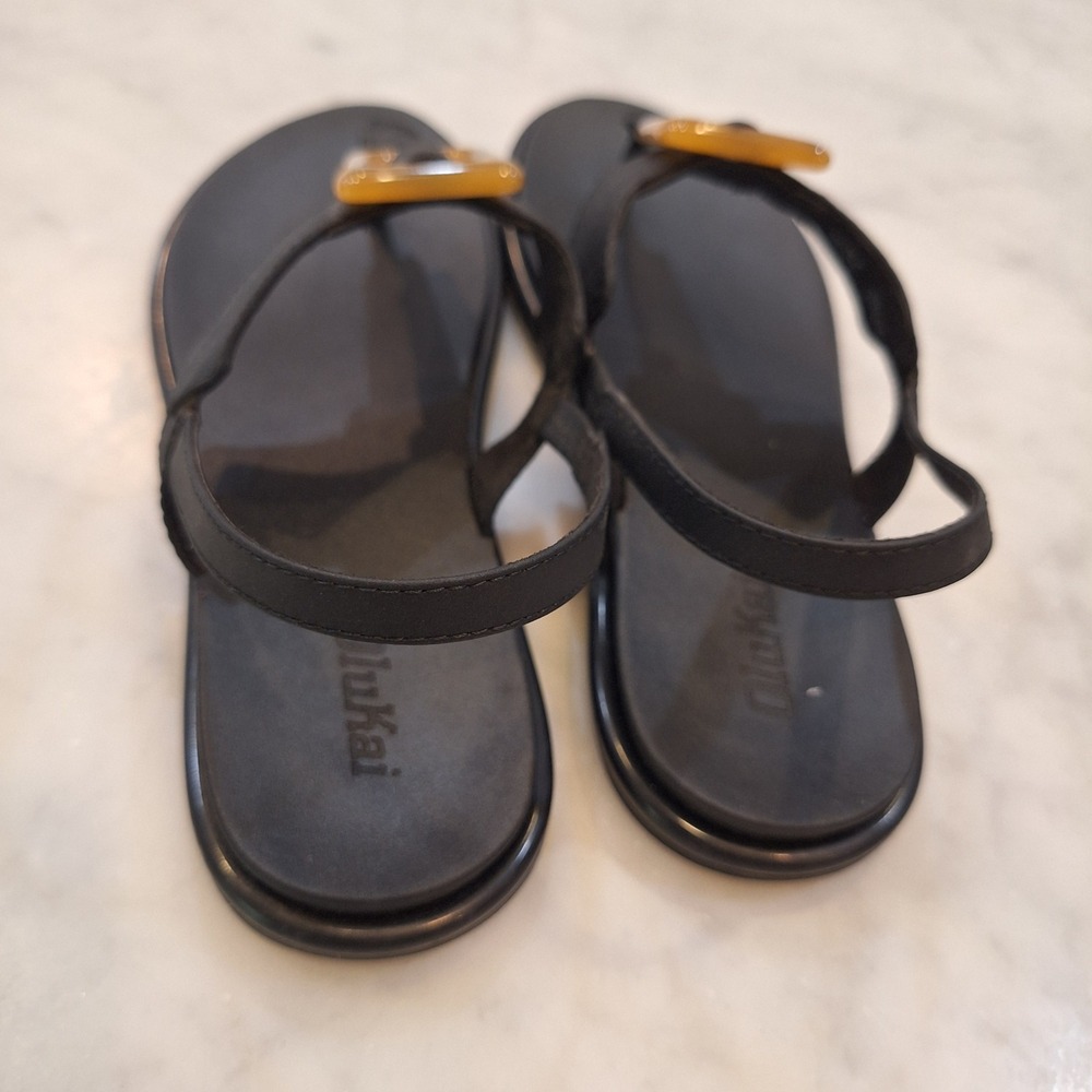 OluKai La'i T-bar Sandals Women 7 Black Tortoise Buckle Slingback 20510-4040 - Picture 3 of 8